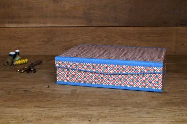 49 / 5.000 Übersetzungsergebnisse Blue and red box for storage handmade in Germany